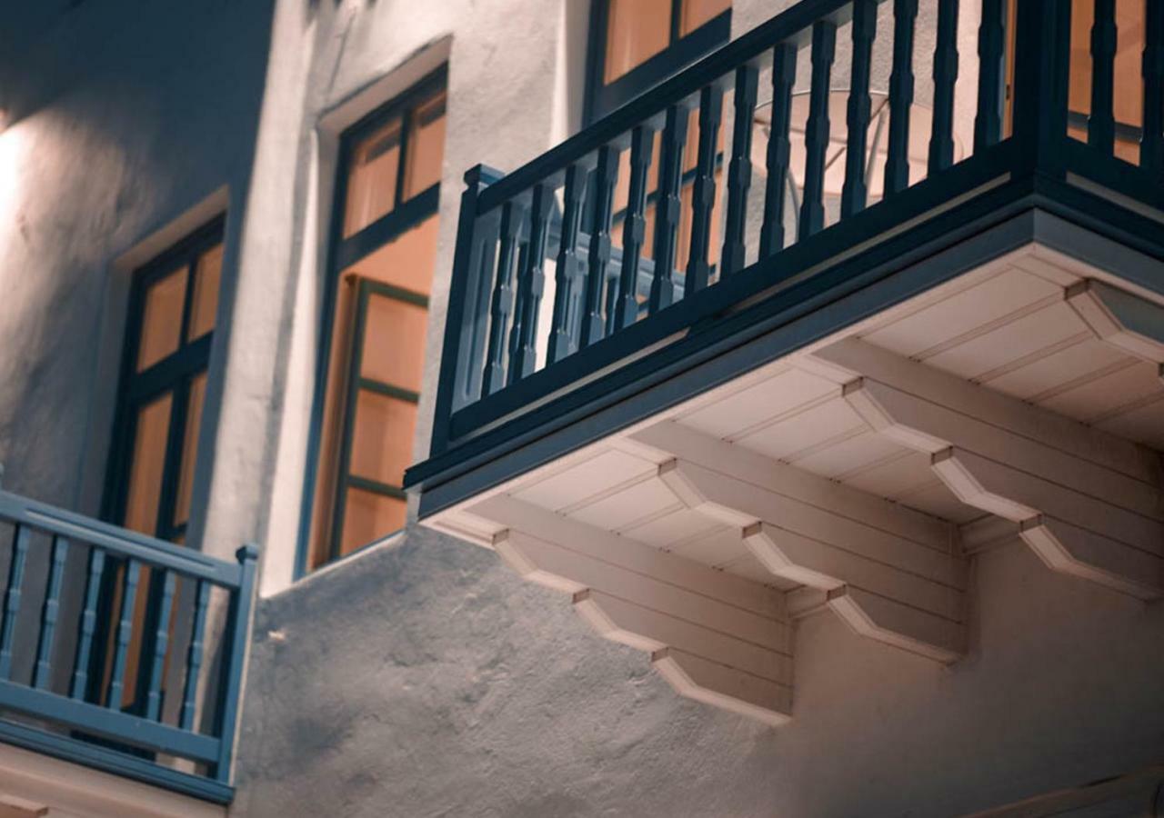 White Memories, Seafront Luxury Mykonos